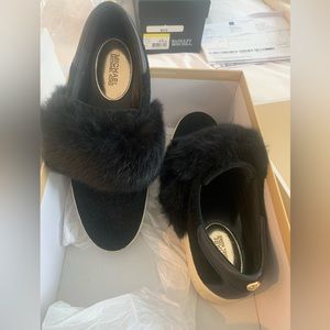 Michael Kors Maven Suede Sneaker -size 7